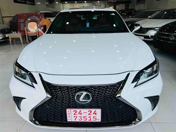 Lexus for sale in Iraq